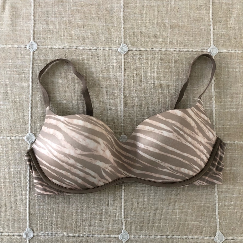 VS Balconette Taupe‎ and Cream Zebra Print Contour Bra